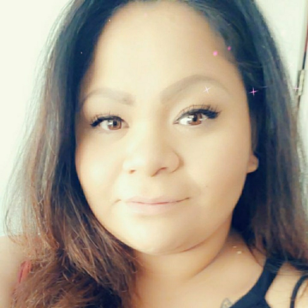 Meet your Posher, Ana